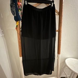 Black skirt size s